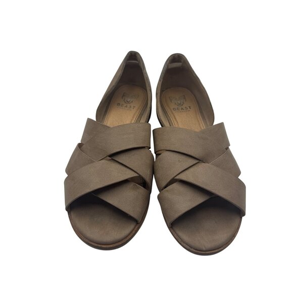 Beast Fashion Womens Size 7.5  Taupe Crisscross Leather Open-Toe Flats - Picture 2 of 9